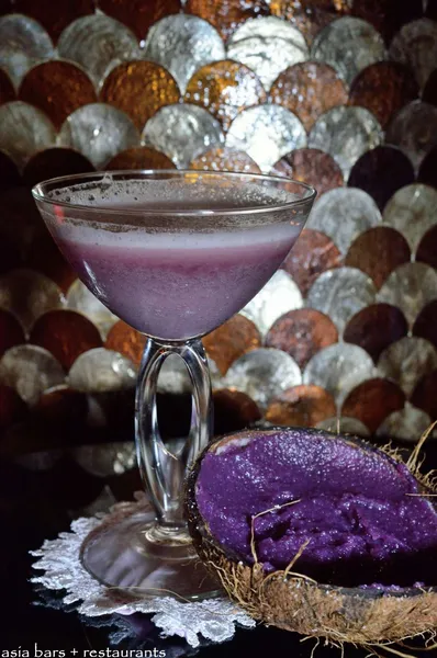 Ube Martini Salon de Ning