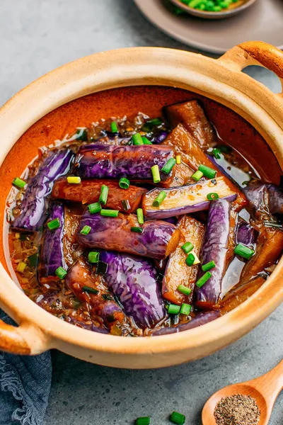 Clay Pot Eggplant Howong