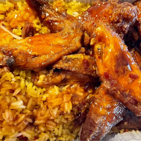 Chicken Wings and Pork Fried Rice Heng Chang