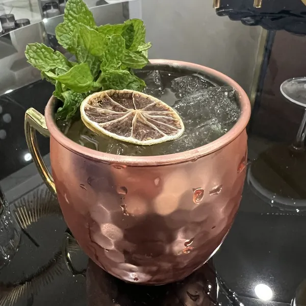 Moscow Mule Simmzy's Restaurant Long Beach