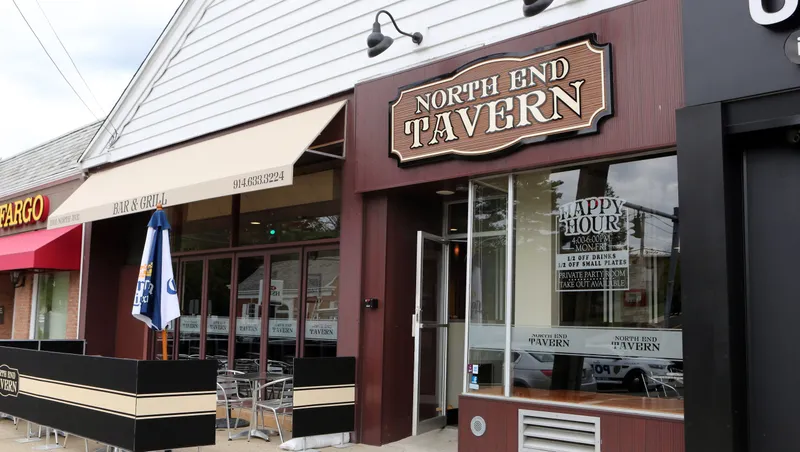 Buffalo Chicken Spring Rolls North End Tavern