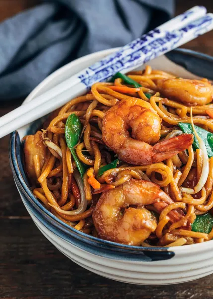 Shrimp Lo Mein Chow Chinese Food