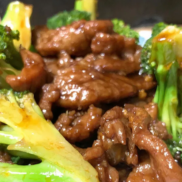 Beef with Broccoli Peking Empire