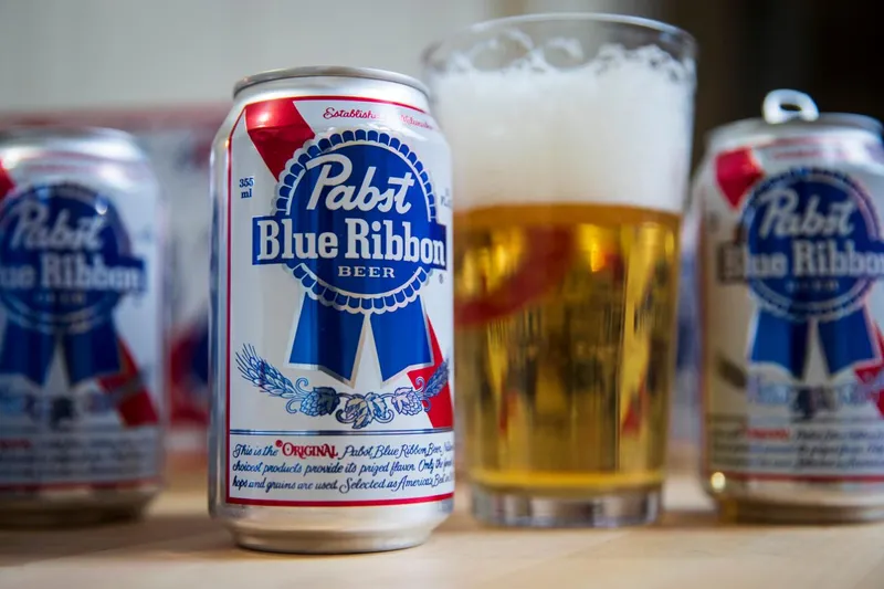 Pabst Blue Ribbon The Thirsty Crow