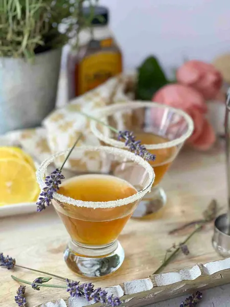 Lavender Lemonade Sidecar Bar