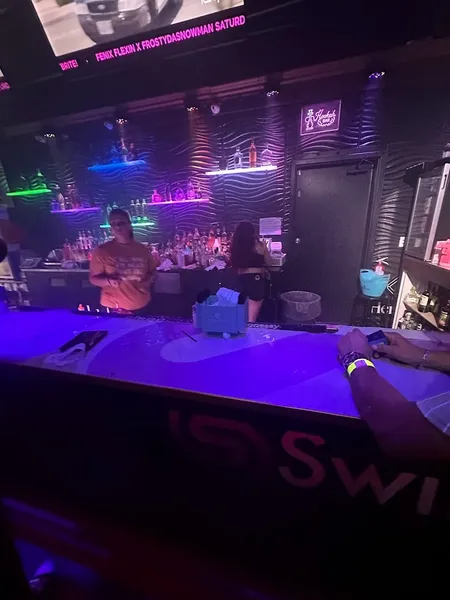 Vibe Switch Lounge & Nightclub 3