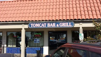 Tom Cat Bar & Grill