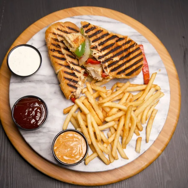 Grilled Chicken Sandwich 101 Cafe